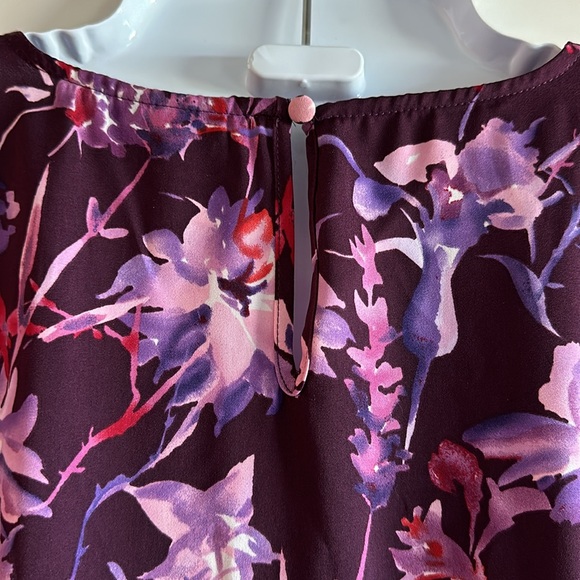 Purple, floral, fun and beautiful! 💜 - Picture 7 of 8